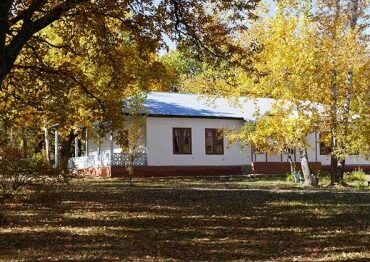 3914ca7549567eafaa37b1d2a74c936c_400x290